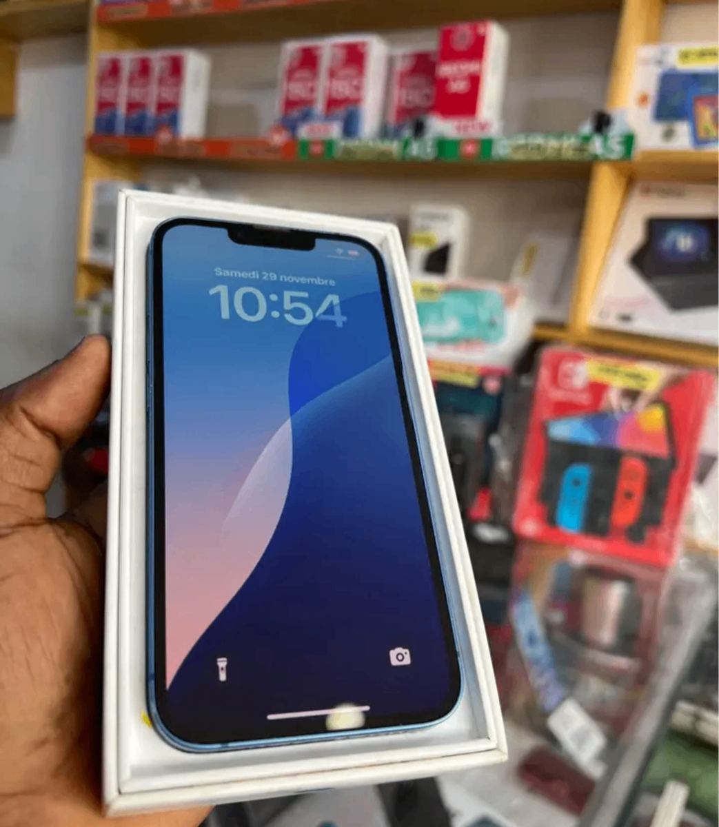 iPhone 13 Bleu 128 Go