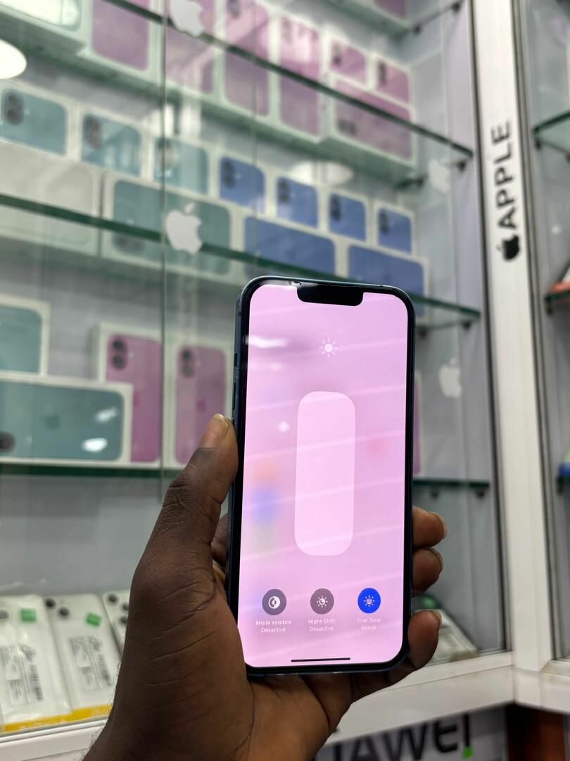 iPhone 13 Bleu - 128 Go