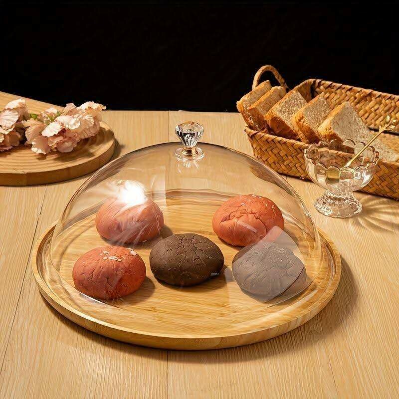 Cloche à gâteau en bambou