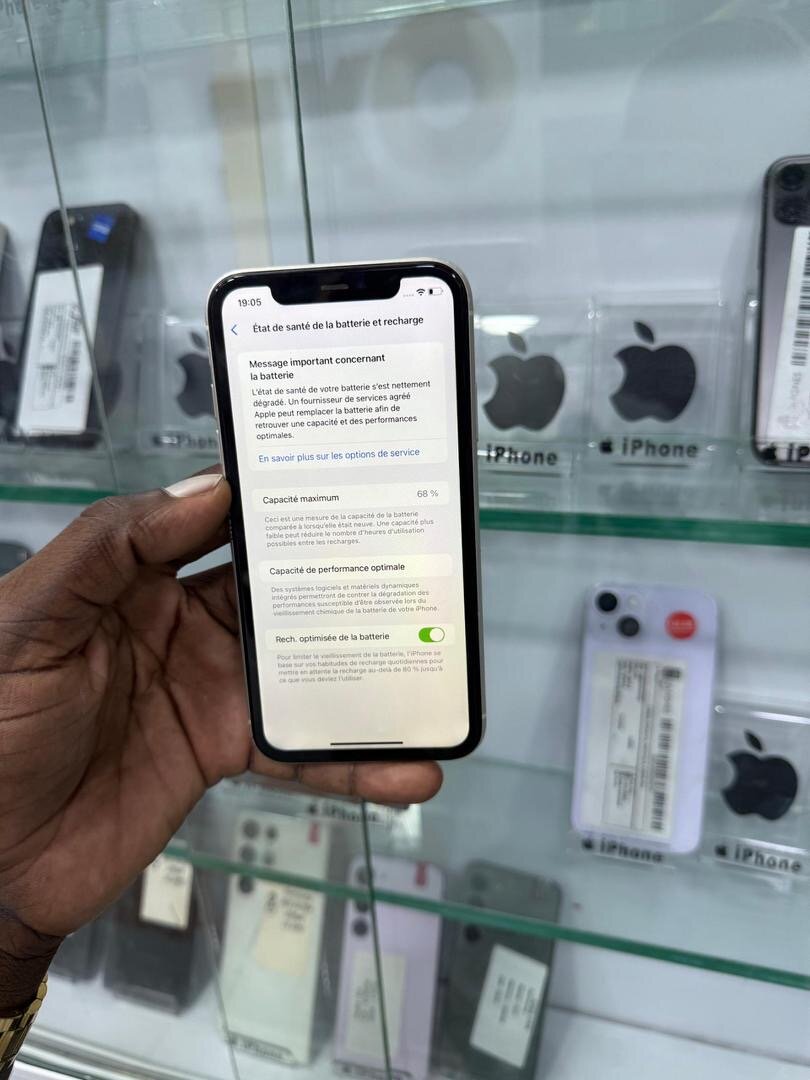 iPhone 11 64 GB Blanc Débloqué
