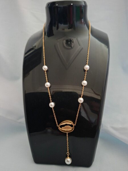 Collier élégant perles doré