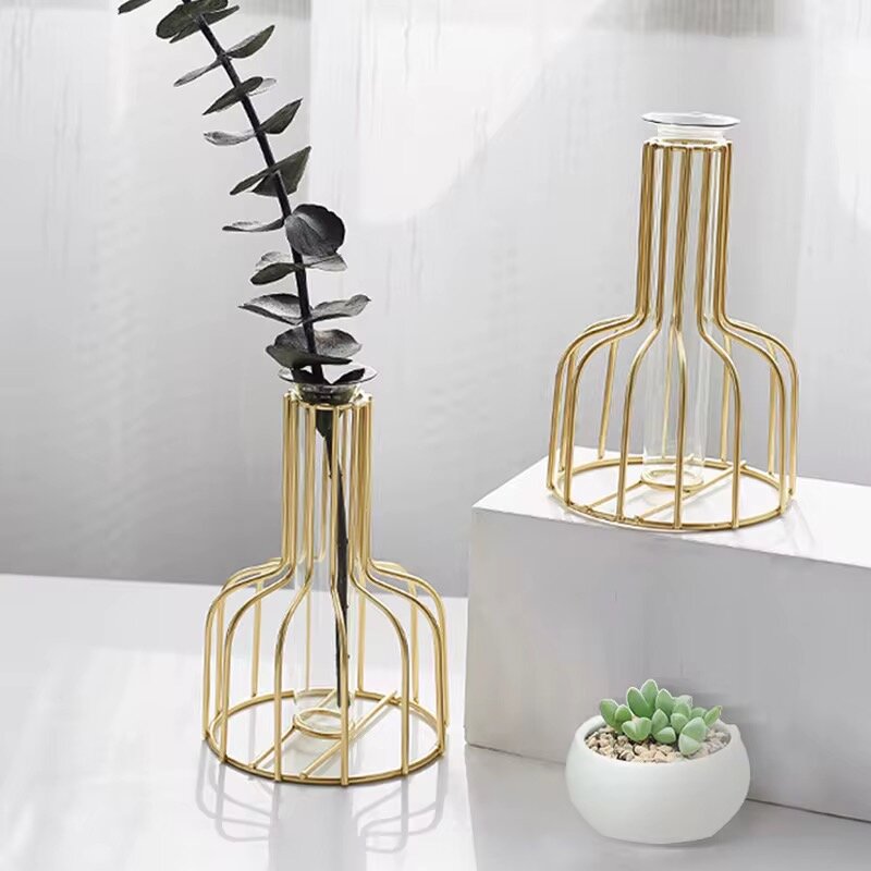 Vase en verre élégant