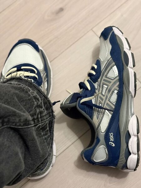 Chaussures de running confortables Asics