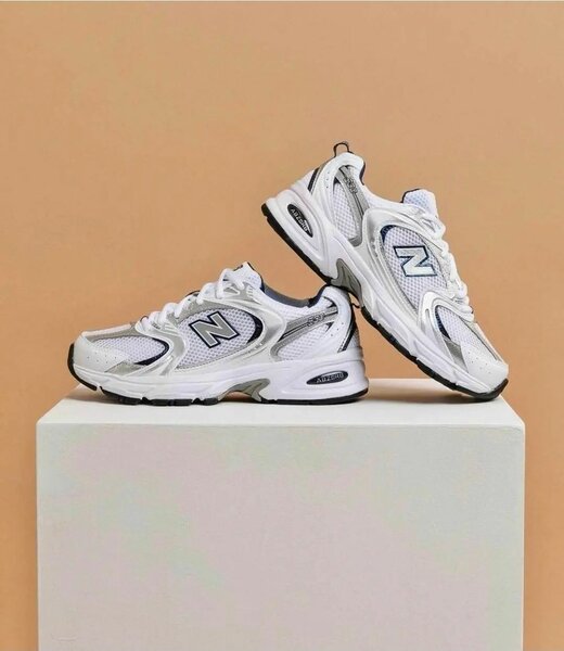 New Balance 530