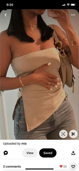 Top dos nu élégant