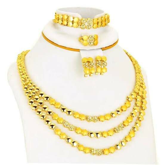 Ladies jewelry sets