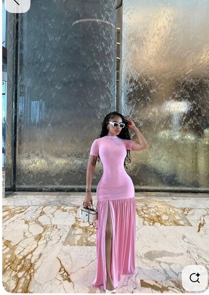 Robe longue rose élégante