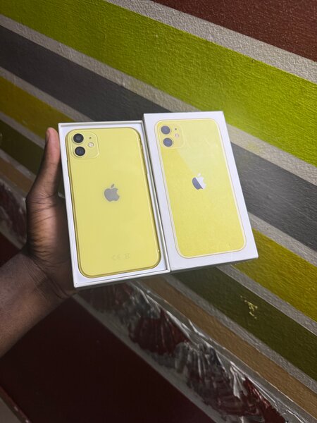 iPhone 11 Jaune 64Go Neuf