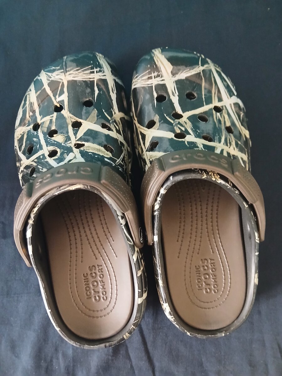 Crocs camouflage pour hommes et femmes