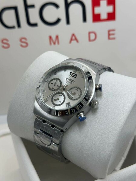 Montre de Luxe mixte.