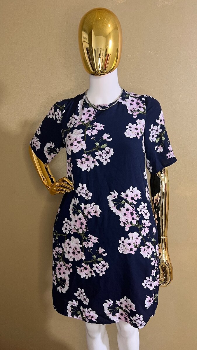 Robe Fleurie Élégante Femme