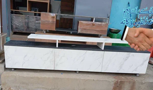 Meuble TV en mélamine