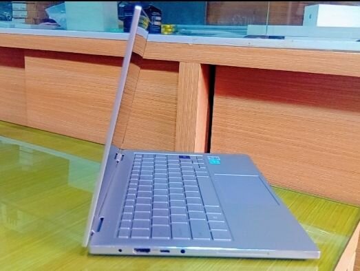 Samsung Galaxy Book Flex