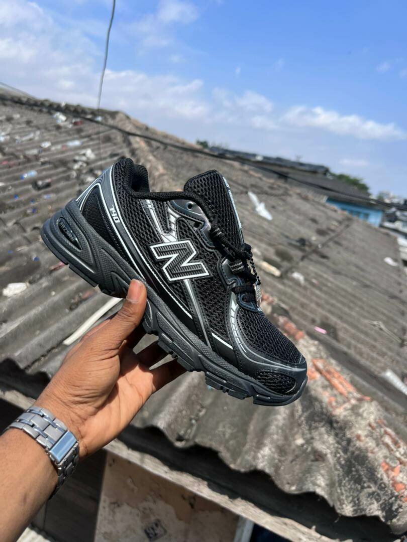 New balance 740