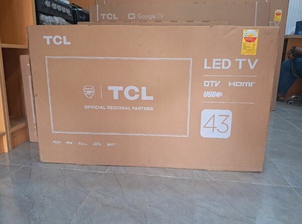 TCL 43 DIGITAL SATELLITE TV