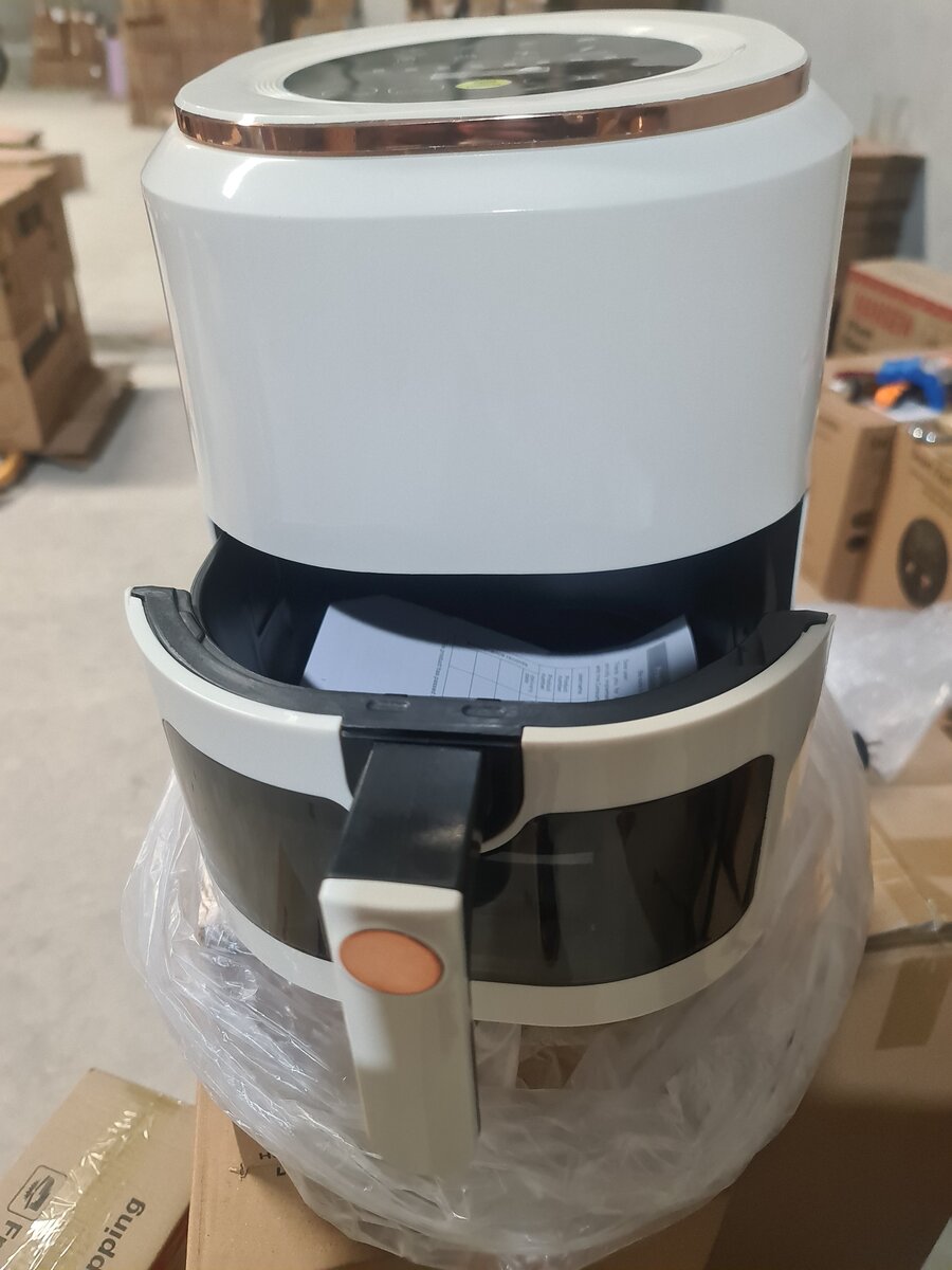 Friteuse à air numérique moderne