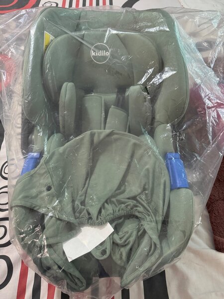 Kidilo Baby Carrier / Car Seat