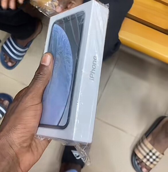 iPhone xr