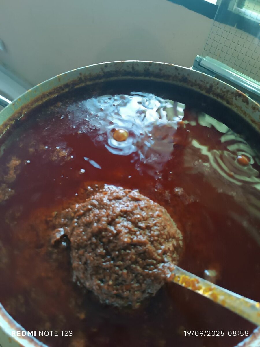 Piment Noir Épicé Shito