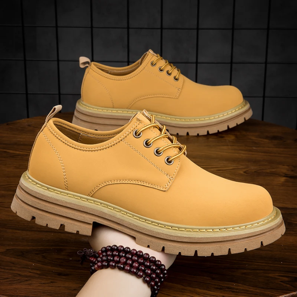 Chaussures homme en cuir jaune