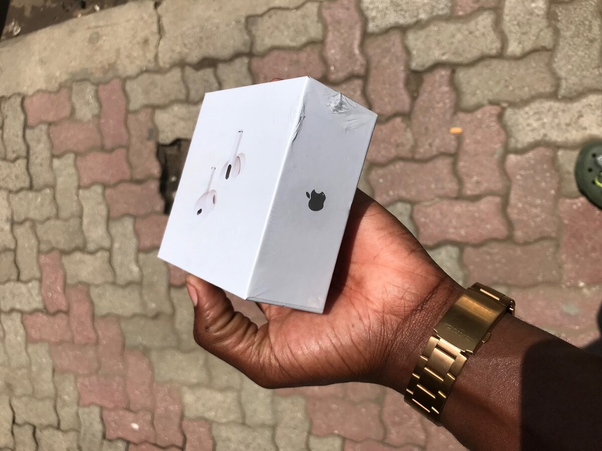 AirPods Pro2 (2024 type c charging)