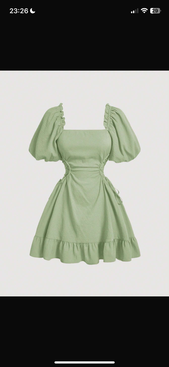 Robe Évasée à Manches Bouffantes