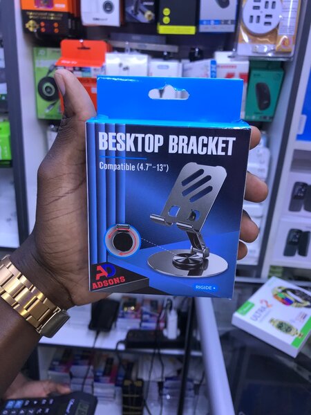 Desktop phone holder