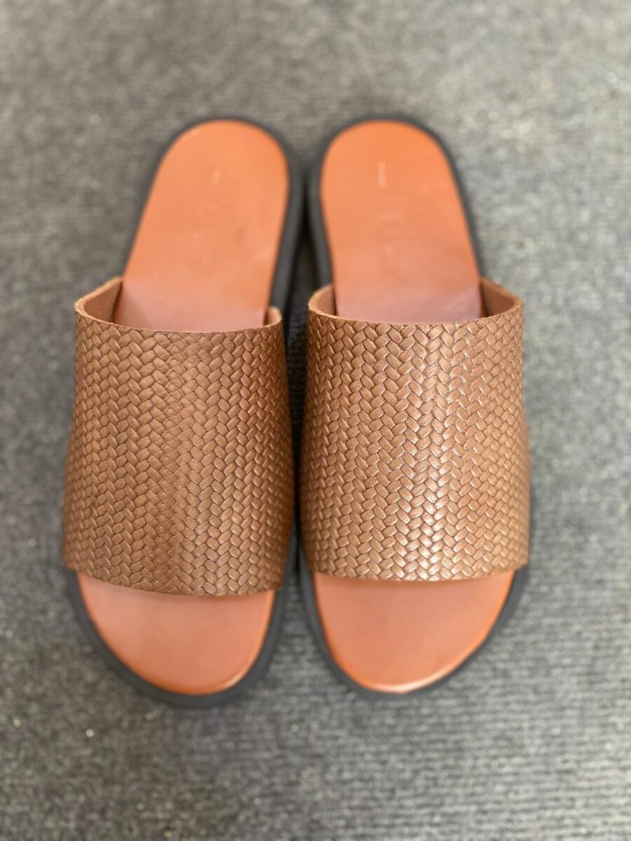 Sandales en cuir élégantes