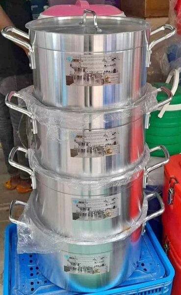 Casseroles en inox 4 pièces