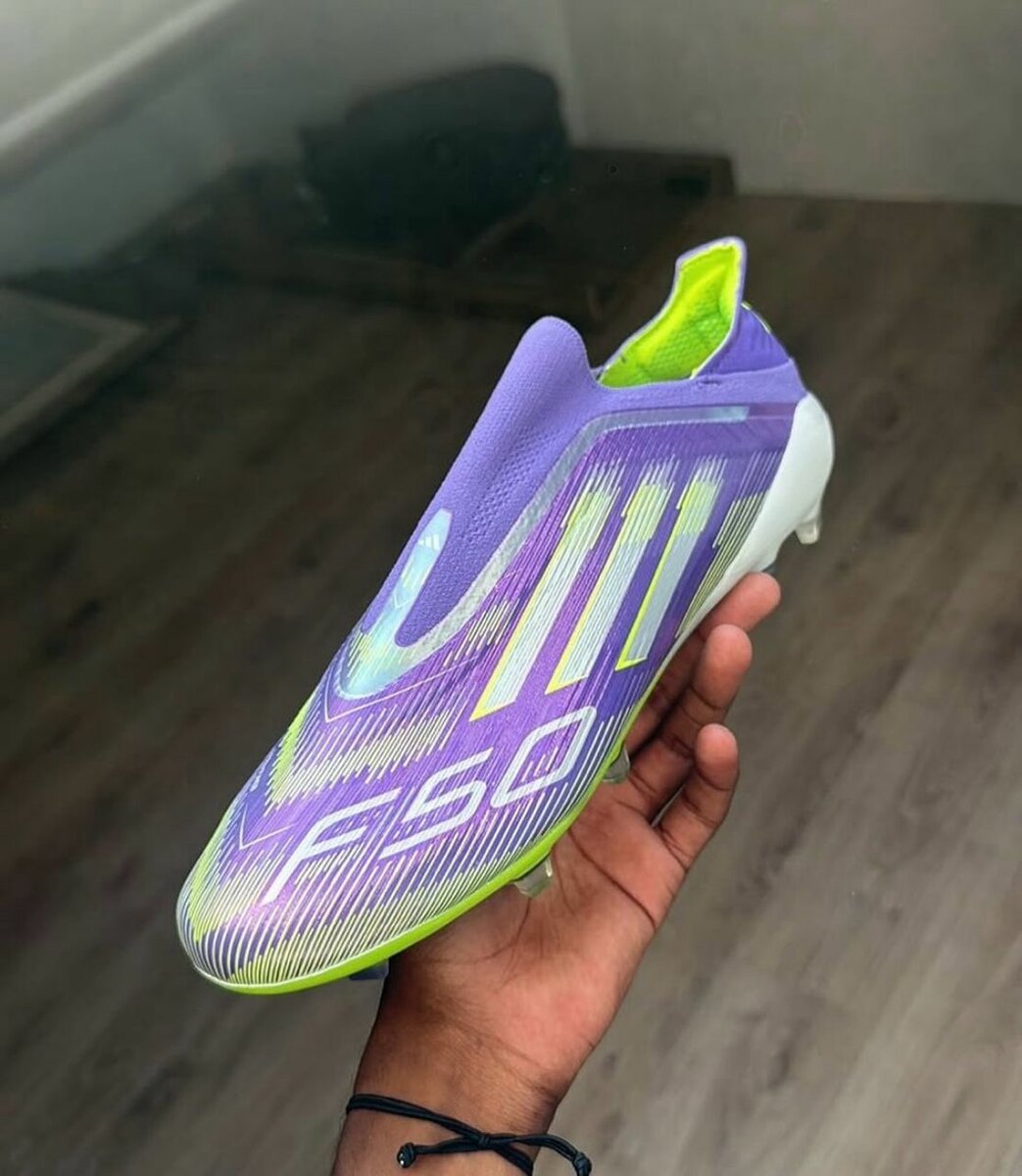 Chaussures de Football F50