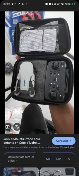 Drone pliable avec télécommande