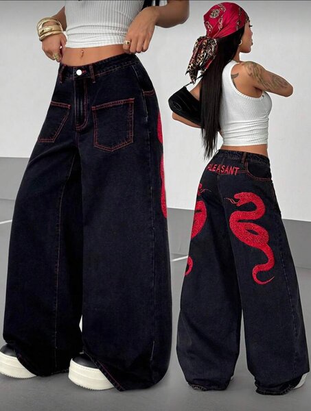Jean large femme motif serpent rouge