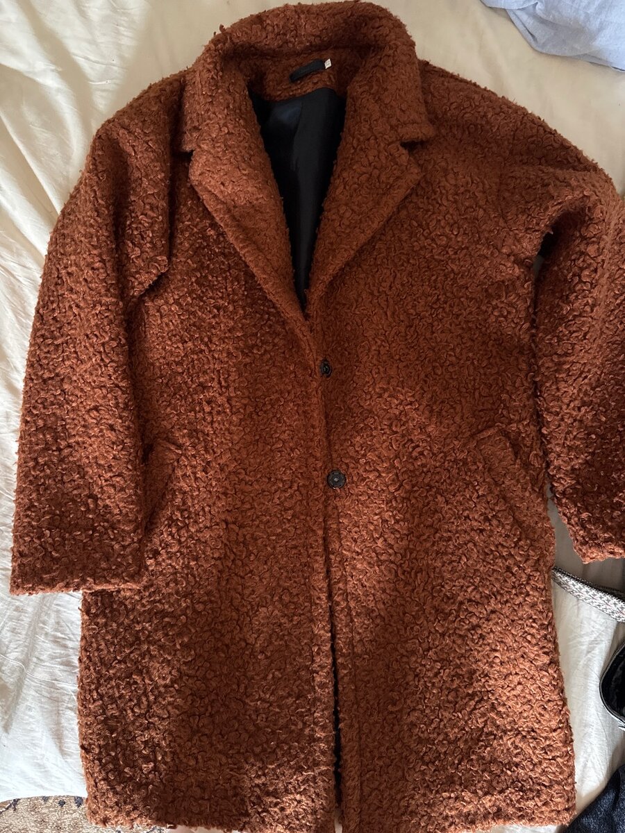 Легкое пальто на весну осень