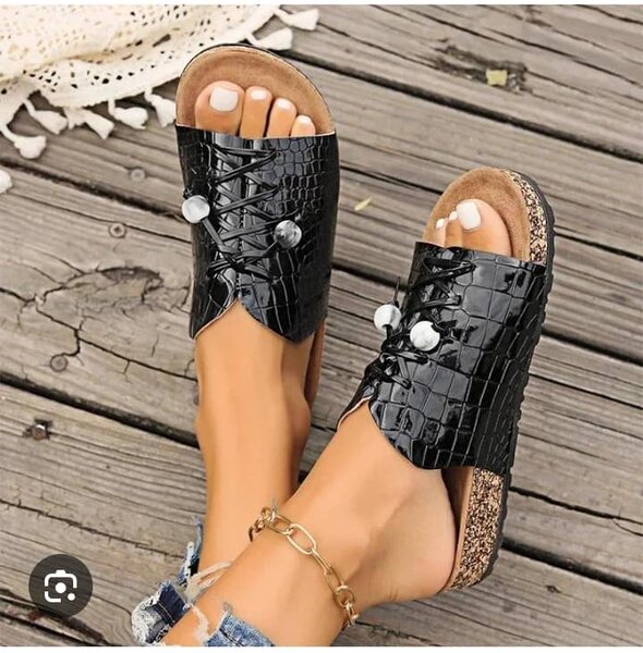 Sandales Noires à Lanières