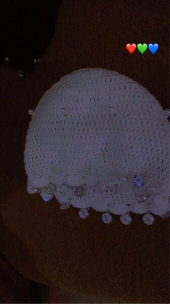 Bonnets en crochet perlé