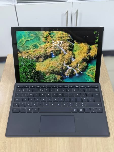 Microsoft Surface Pro 4