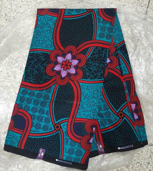 Cotton fabric with 6 yards print red and blue