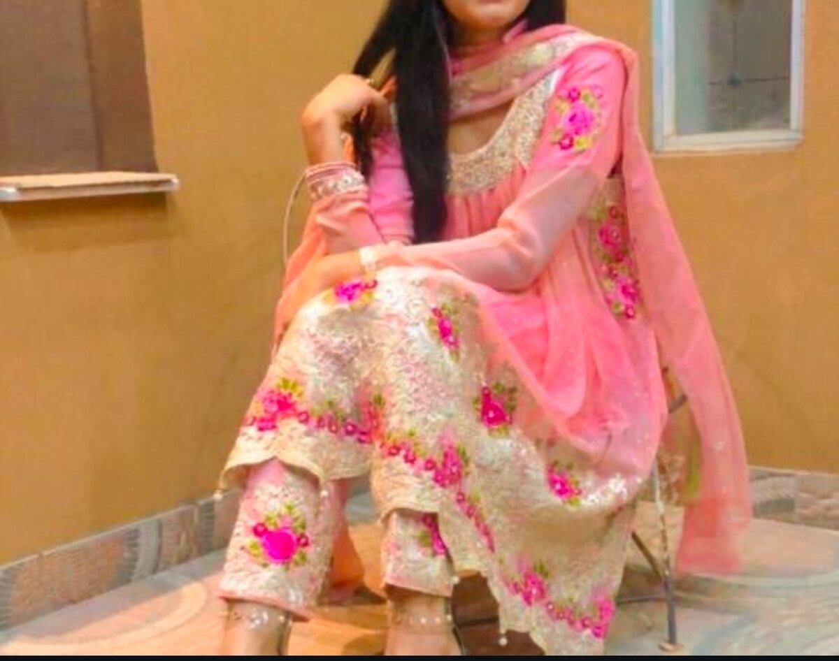 Elegant Short frock for party