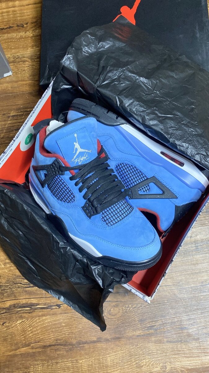 AIR JORDAN 4 TRAVIS SCOTT  CACTUS JACK