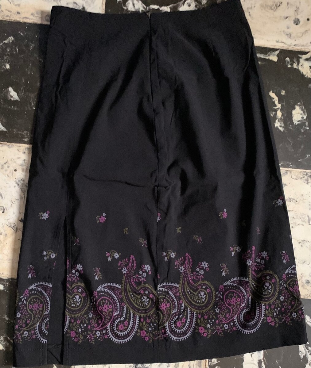 Jupe évasée brodée bohème