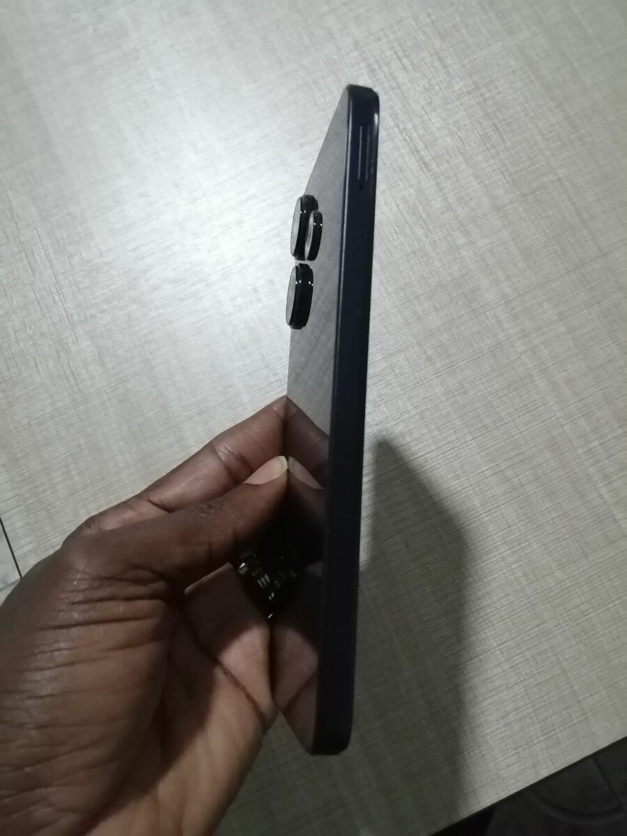 Smartphone Redmi 13 + son cart