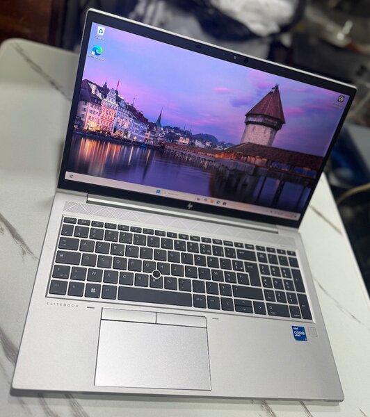 hp elitebook g8 i7 11th généra
