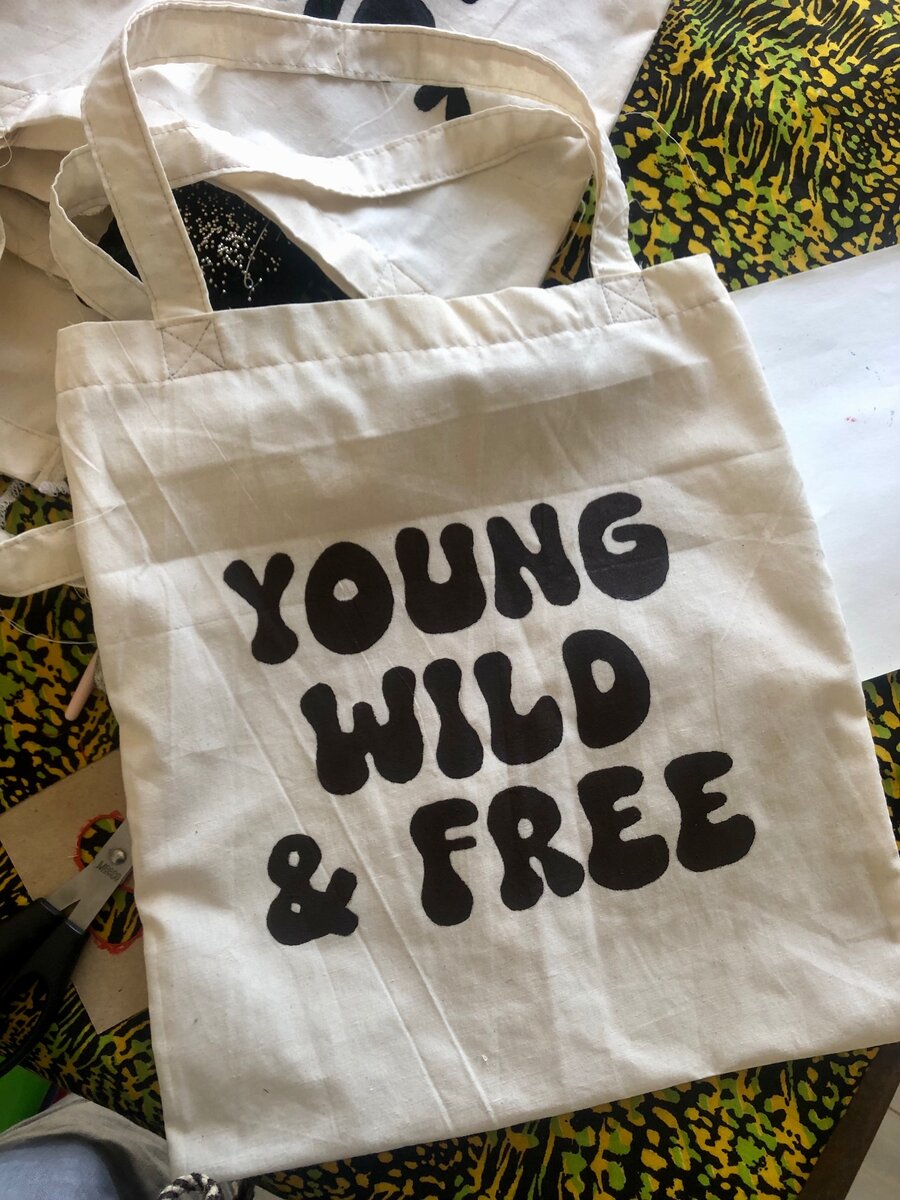 Tote bags