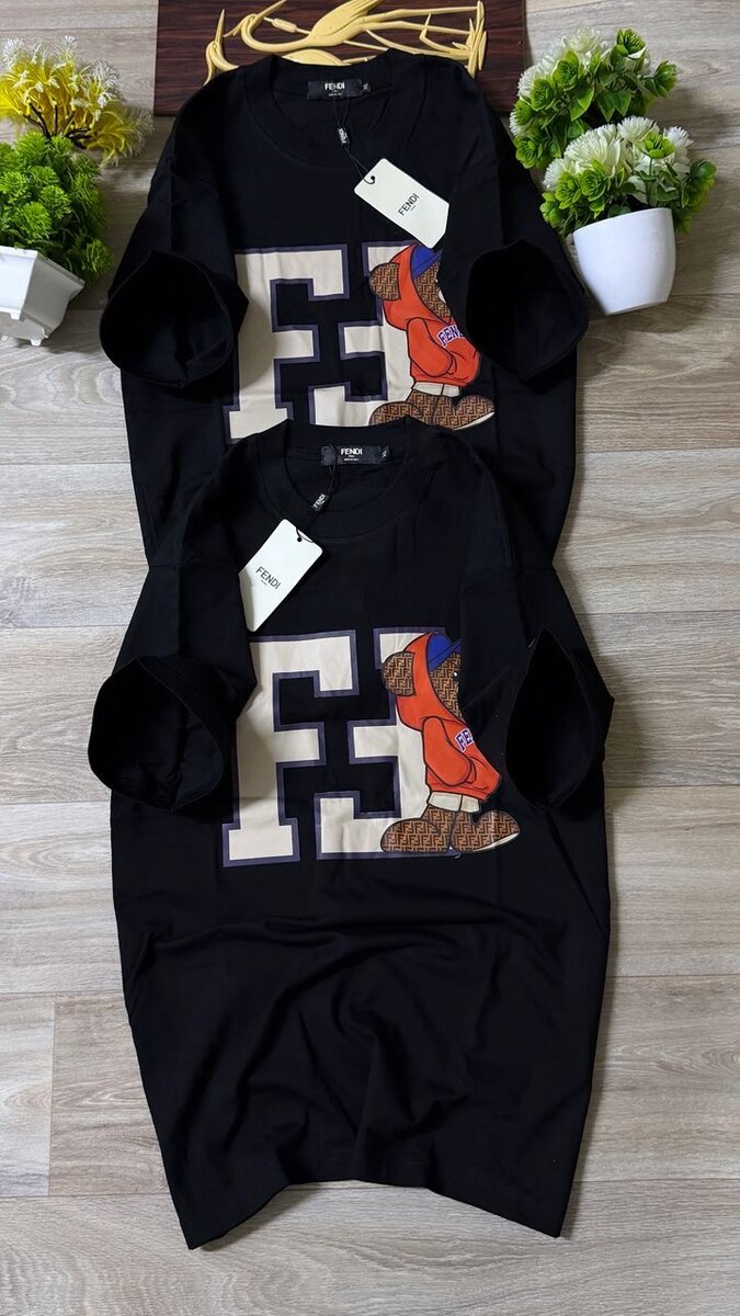 Robes T-shirts modernes