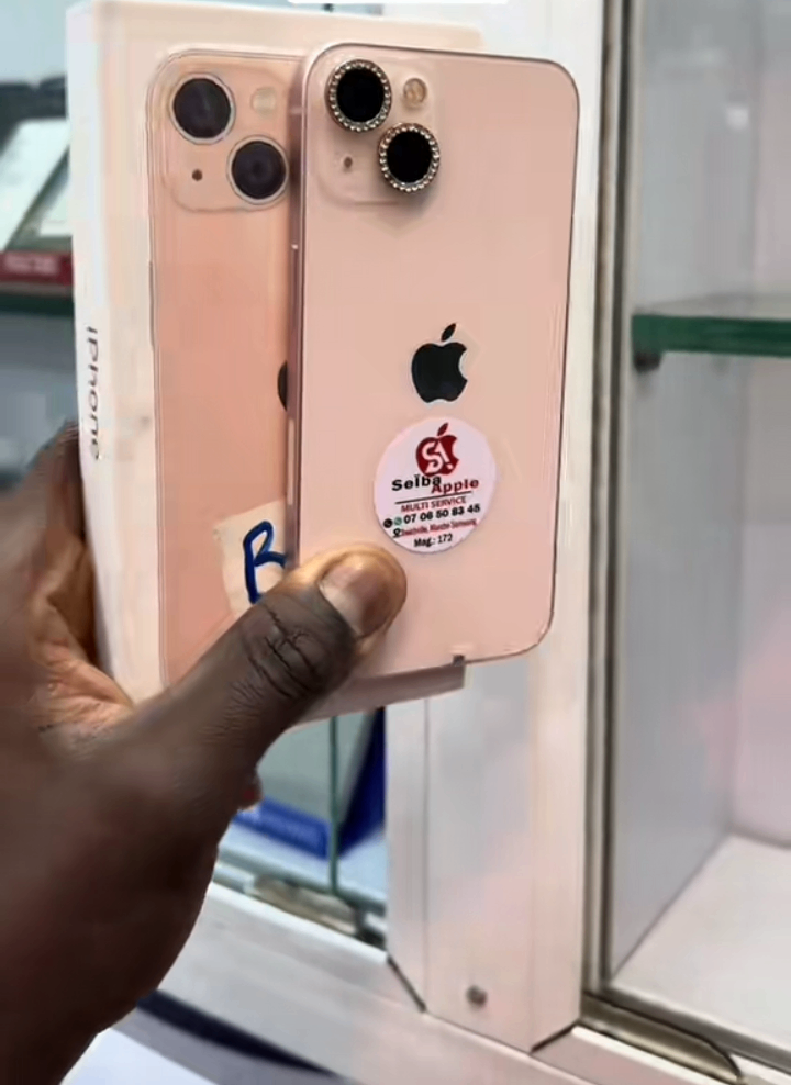 iPhone 13 simple quasi neuf