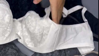 0Девочки поддержите пожалуйста лайками ❤️❤️❤️🌹!  Бренд - Шарман  На тонком подкладе из хлопка Несъёмный бретель На костачке