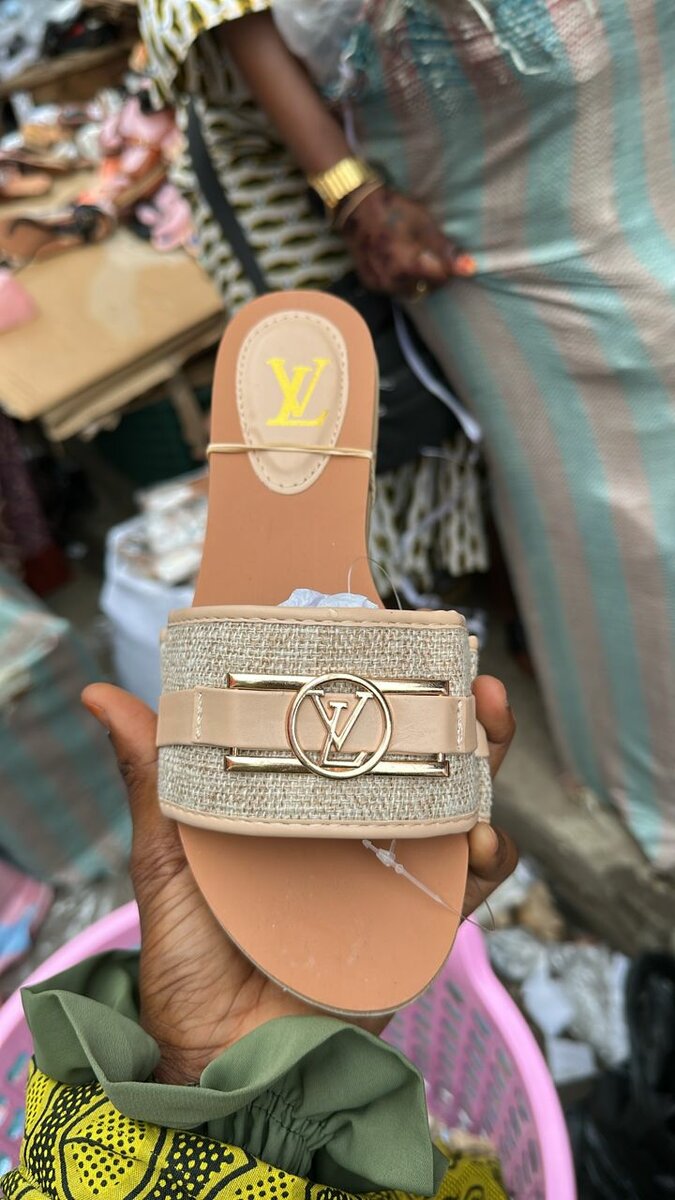 Sandales Décoratives Élégantes