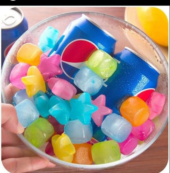 Reusable ice cubes