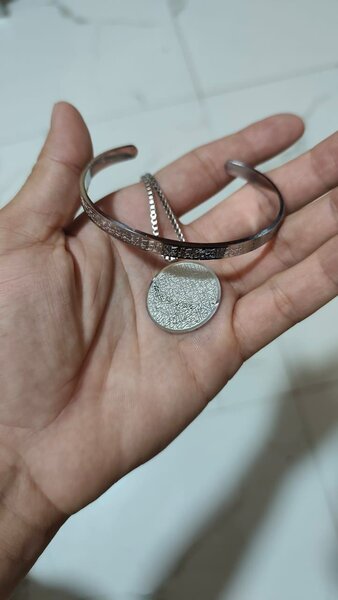 Bracelet et Collier Gravé