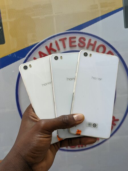 Honor 6 mini
